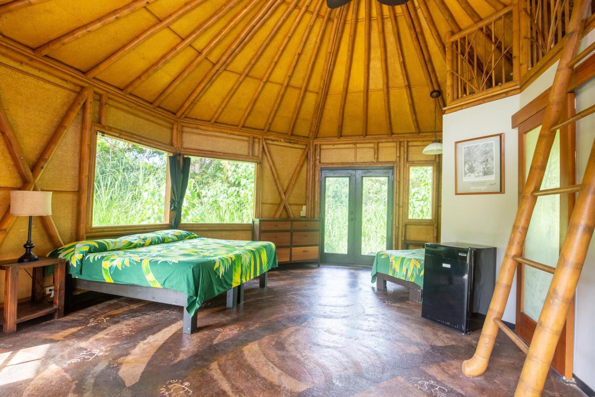Kalani Oceanside Retreat Villa Pahoa Exterior photo